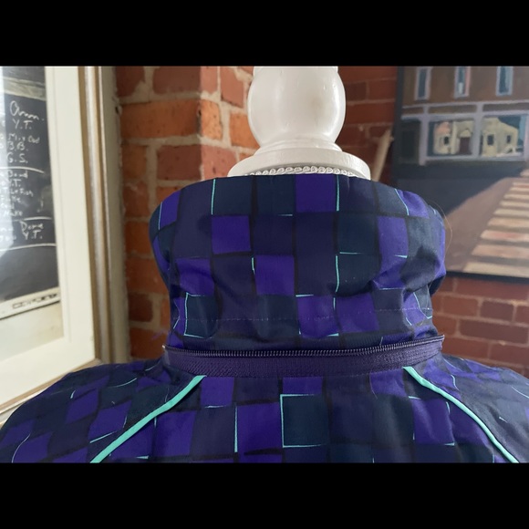 Columbia - Women’s Omni-Tech and Omni-Heat Jacket - EUC - Picture 5 of 16